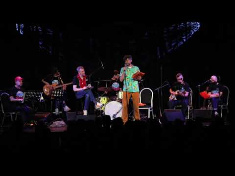 The Horne Section and Ivo Graham - The Champion Takes It All (Taskmaster Redemption song)