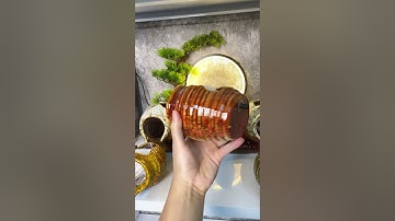 Tuấn Aquarium cùng với một gốc nhỏ trưng bày bể cá và bình gốm thác nước #notashopvn #tuanaquarium