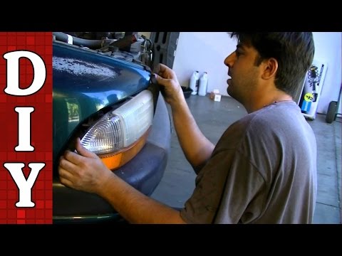 How to Remove and Replace a Head Light Bulb and Assembly - Dodge Dakota Sport