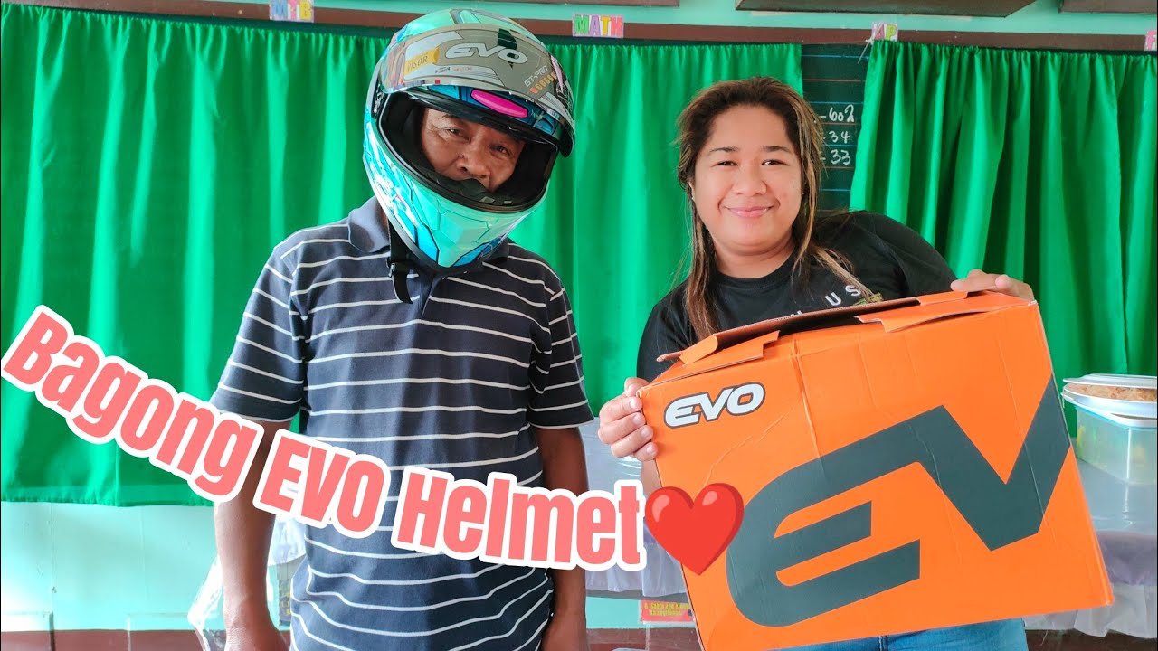 EVO GT-PRO CYBERPUNK HELMET - YouTube