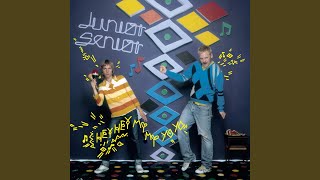 Video thumbnail of "Junior Senior - Ur a Girl"