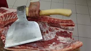 Продам кованый топор для мяса вес 4.5кг. Тел 89161876444 Продам кованый топор для мяса вес 4.5кг. Тел 89161876444