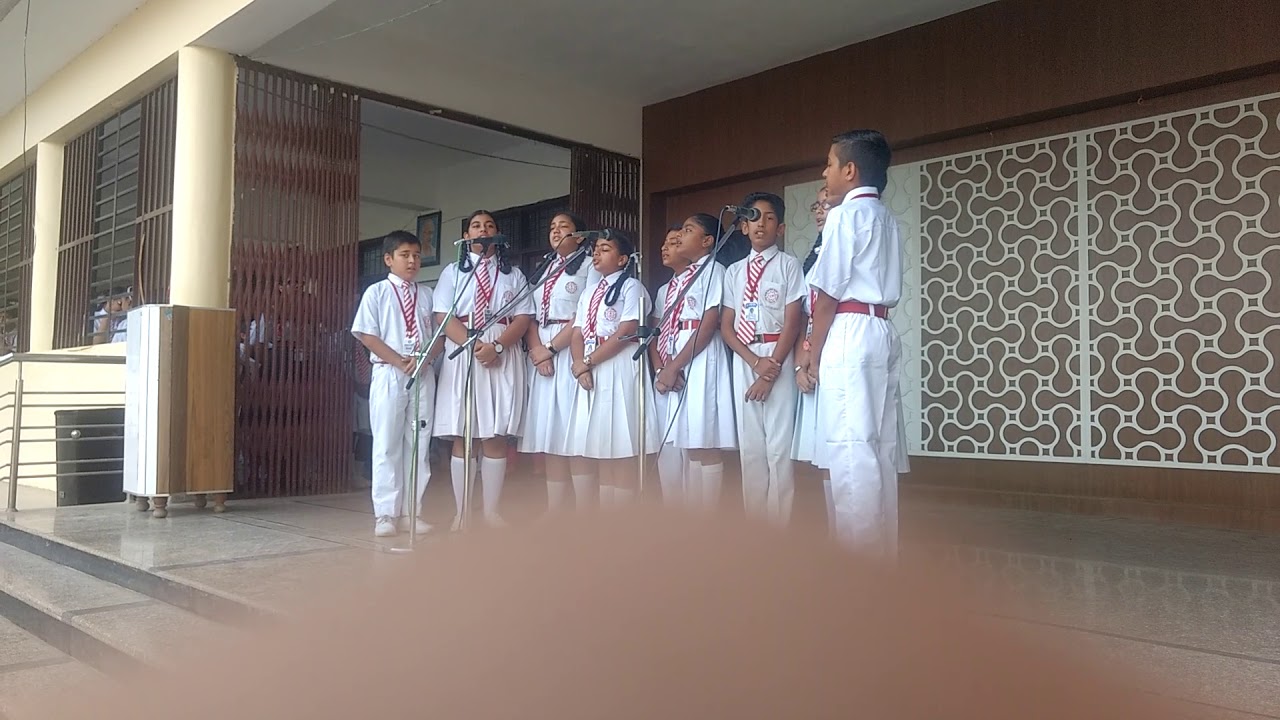 Patriotic song by blue house sacred heart convent school  the honour of Independence day