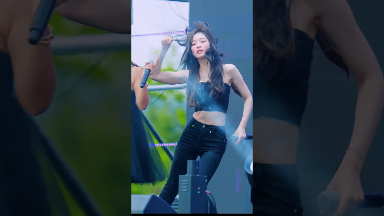 아린 살짝설랬어~ 오마이걸 @240605 세종시 전통시장 청년상인 축제 직캠