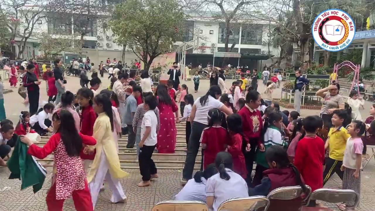 NHẢY SẠP-XUÂN 2026