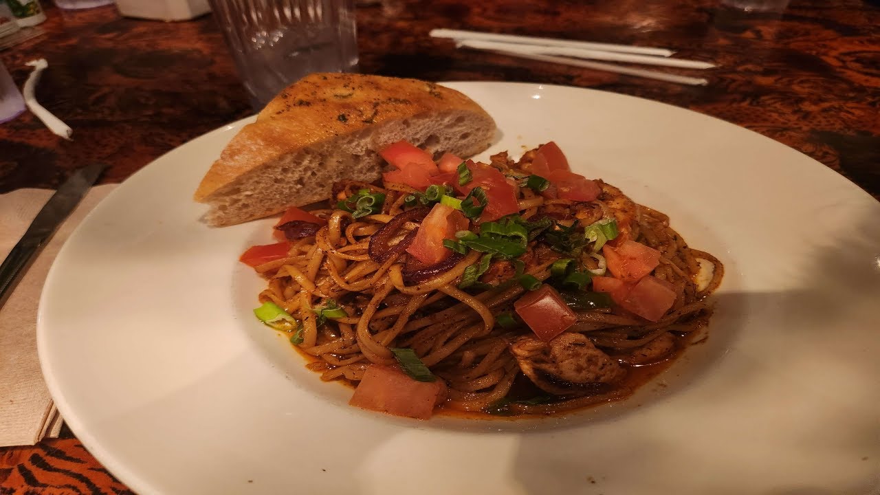 Rainforest Cafe - Anaconda Pasta - 