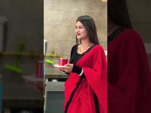 Naukrani banakar rakhna