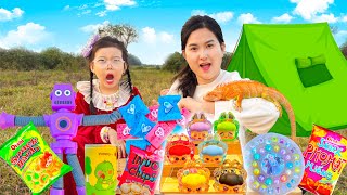Changcady cùng bé rồng đi cắm trại, mua được rất nhiều túi mù đồ ăn