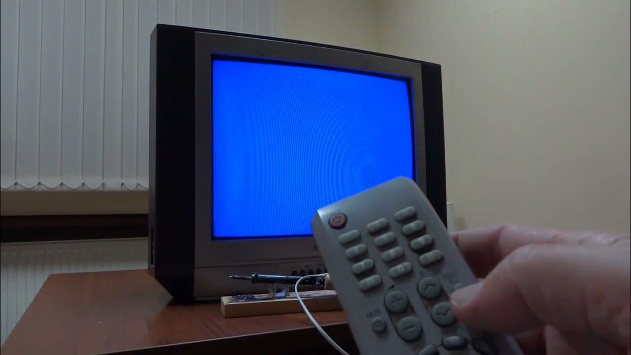 Телевизор работает. Телевизор не включает видео. Выключи телевизор. Телевизор не включает видео. Samsung cs-21k2q.