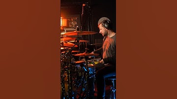 Prog metal drummer plays a “normal beat” #progressivemetal #progmetal #progrock #djent #drums #metal