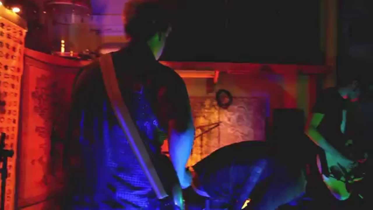 Watch Psychic Heat - Whale Falling & Des Tortion on YouTube Watch Psychic Heat - Whale Falling & Des Tortion on YouTube