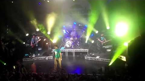 Example - See the Sea LIVE at HMV Picture House Edinburgh 28/02/11