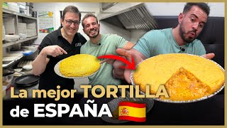 Probando la PREMIADA MEJOR TORTILLA de PATATAS de ESPAÑA.. BRUTAL!! (ASÍ es la RECETA COMPLETA)