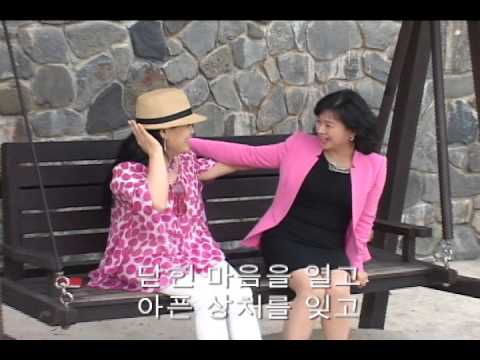 김민경_외출_뮤직비디오_영상감독 이상웅-2013.07.03.