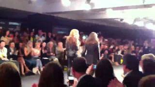 Beyonce at House of Dereon Fashion Show in London [BeyonceOnline.org]