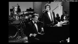 Jerry Lee Lewis - I&#39;m Lookin Under a Skirt (I&#39;m Lookin&#39; Over a Four Leaf Clover) 1983