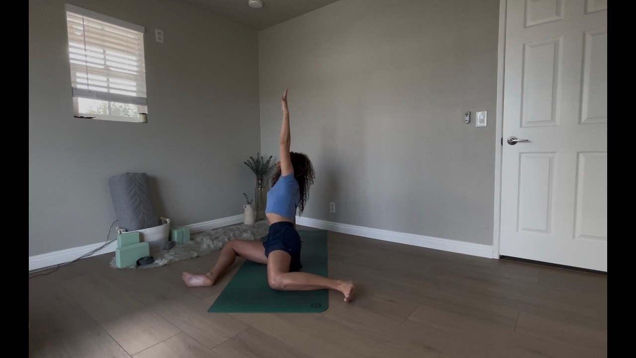 10 Minute Reset: Hips, Shoulders, Spine Mobility Flow