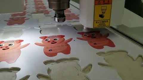 SUDA CNC ROUTER WITH OSCILLATING KNIFE E7-2