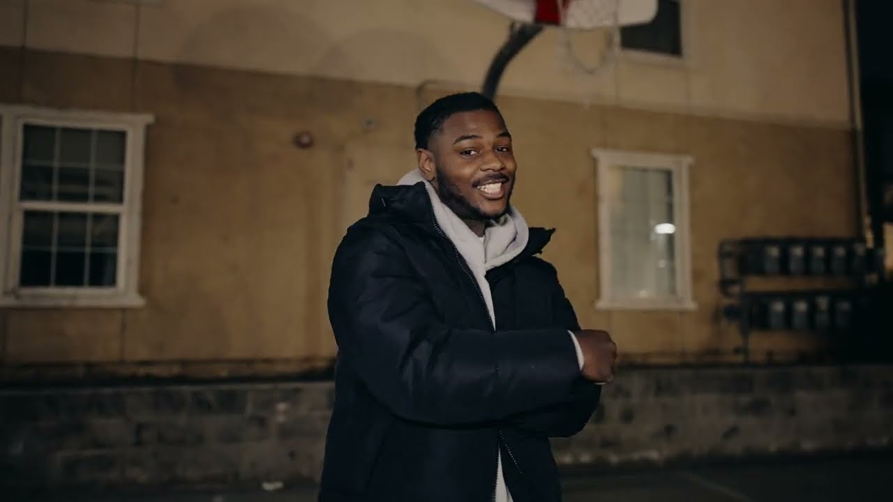 Baby 3zy - Go! (Prod. 1ellis) auf YouTube ansehen Baby 3zy - Go! (Prod. 1ellis) auf YouTube ansehen