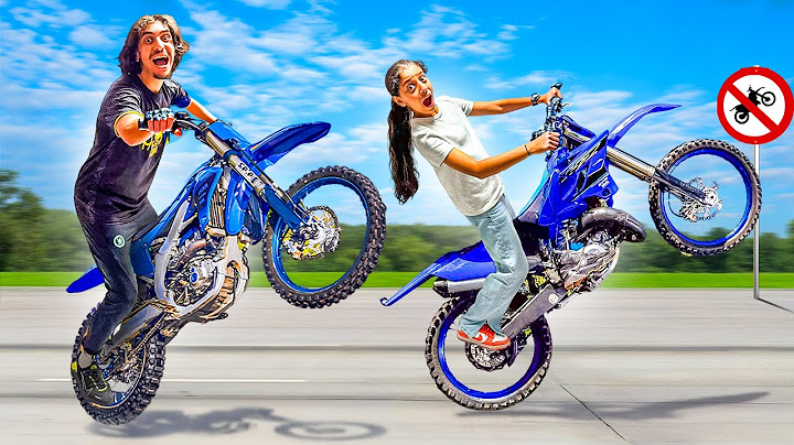 MYRIAM FAIT DE LA MOTO CROSS POUR LA PREMIÈRE FOIS 😱 ( Elle a trop peur )
