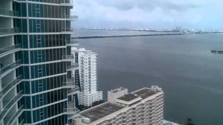Paramount Bay, Downtown Miami, 1 plus den. Model unit. $550,000. www.luxlifemiami.com