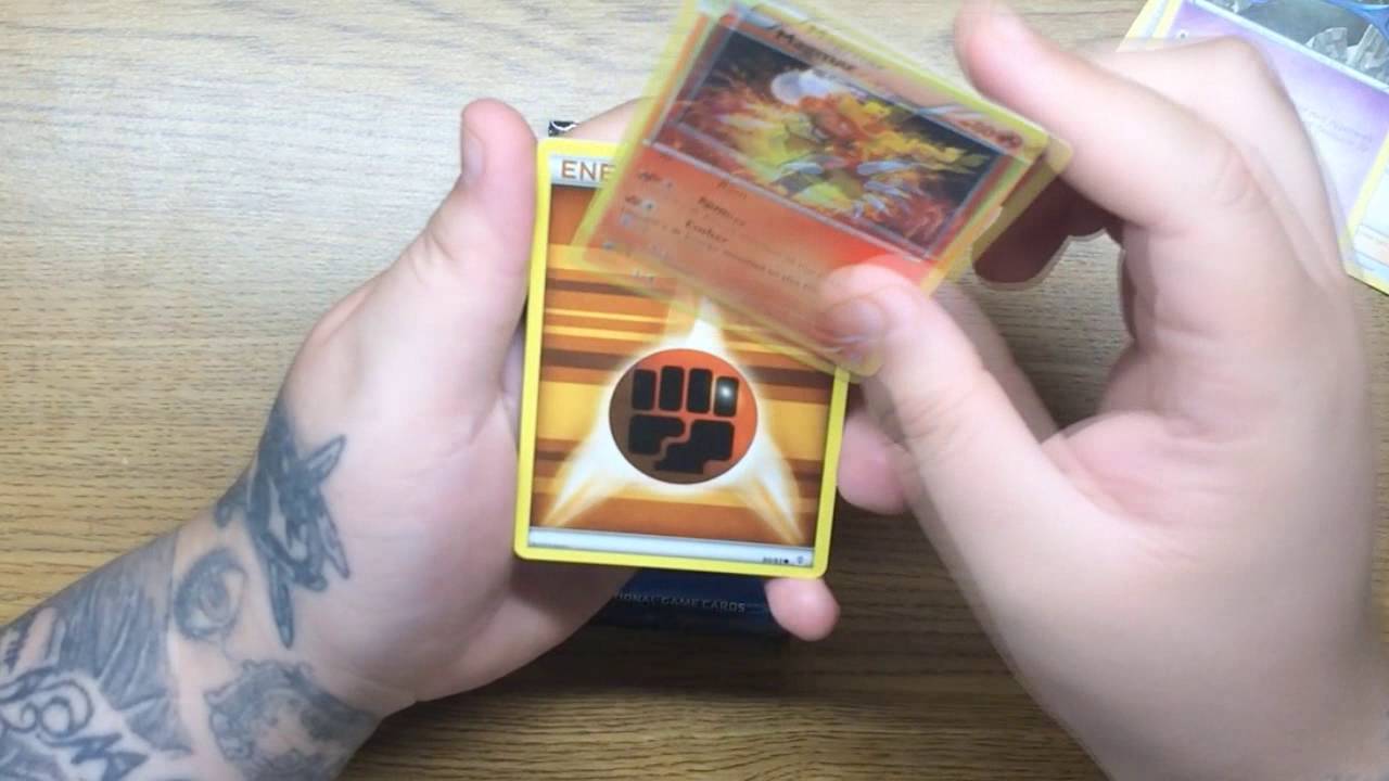 Arceus Mythical Collection Box Opening