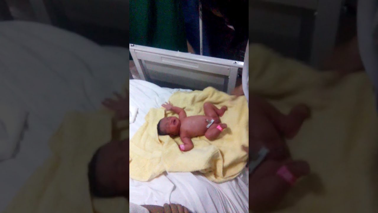 Bea's first bath..(chinese general hospital)..2015