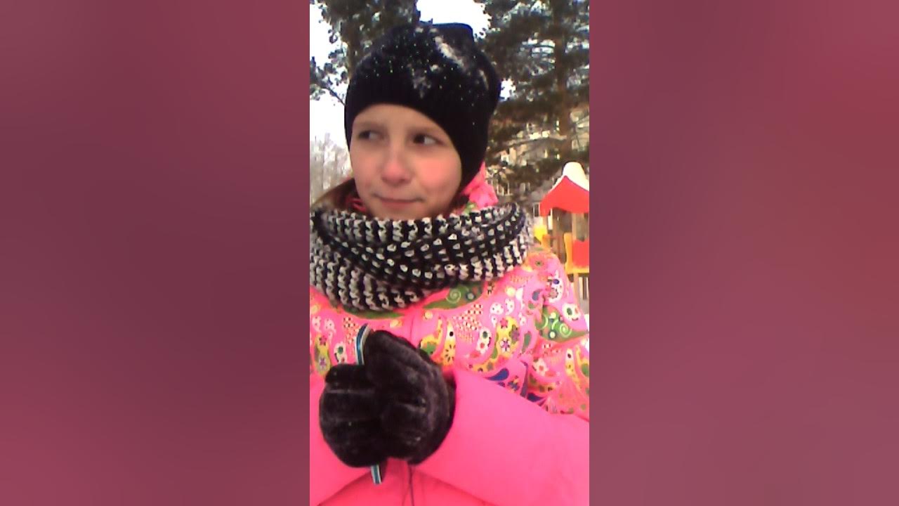 Лорик и ее дворик ютуб последнее. Лорик и ее дворик ютуб последнее