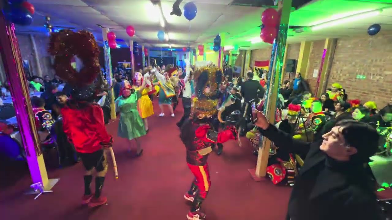 @DiabladaPillarenaLondrres Presentes 👹🇨🇬🇪🇨🇬🇧👹En el 9th Aniversario de @miviejosansimonlondon215 🇧🇴 