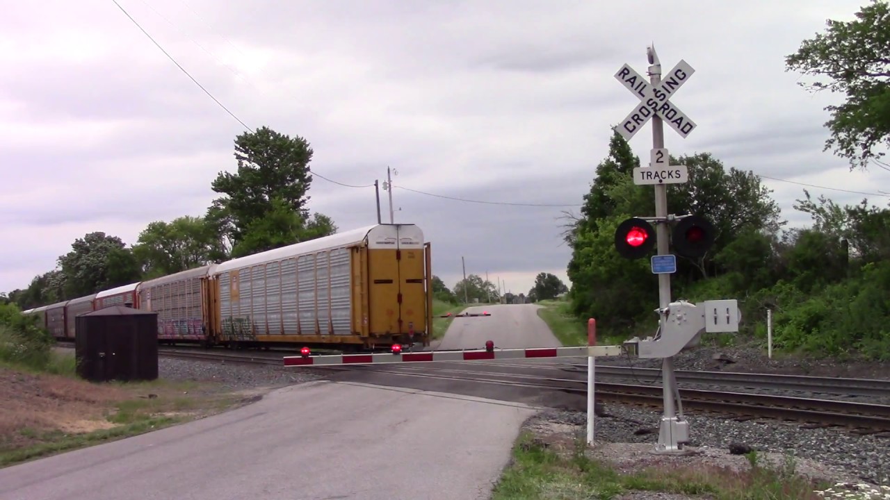 CSX 5351 East Rochester, OH 6/5/18 - YouTube