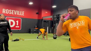 Tennessee university DE Prime time work out booster 🍊