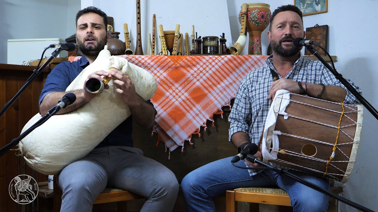 Mouseion | Τσαμπουνιστά της Χίου - Συρτός Εγώ 'μαι 'νός ψαρά παιδί