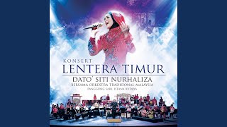 Video thumbnail of "Siti Nurhaliza - Kurik Kundi (Live)"