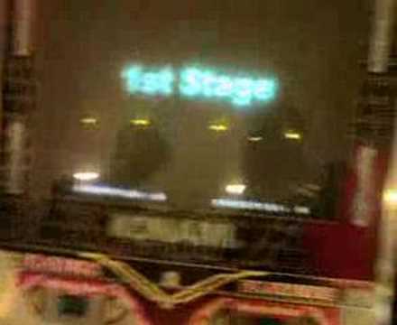 Crash DDR 1st stage forever! (lol)