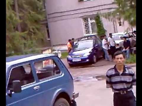Выходцы из Китая за медицинскими справками
