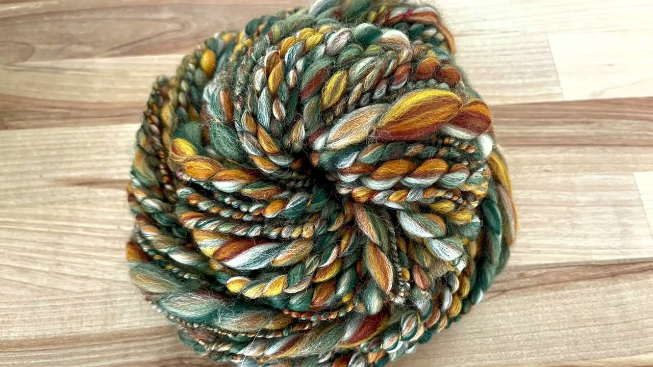How To Spin Thick And Thin With Your Hand Spun Thread Ply - YouTube