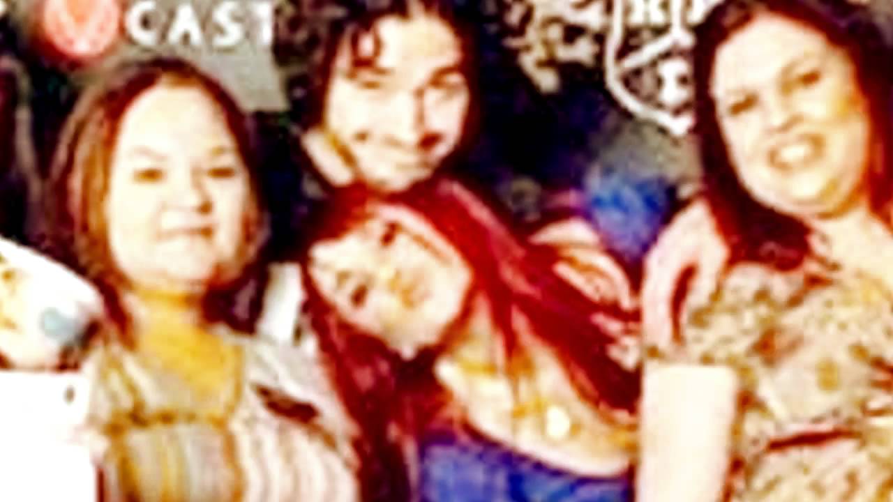 Dulce & Poncho - Secret Smile