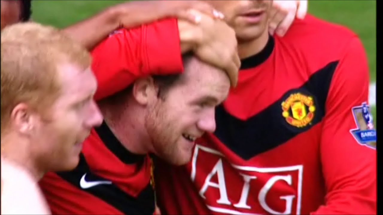 Wayne Rooney....Reaches 100 Man Utd Goals 2009