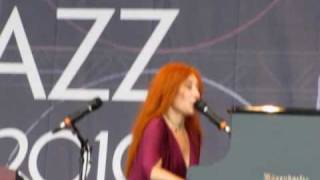 Tori Amos at Pori Jazz 2010 - Take To The Sky