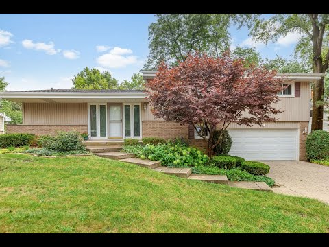 1835 Barberry Road, Northbrook, IL home video tour