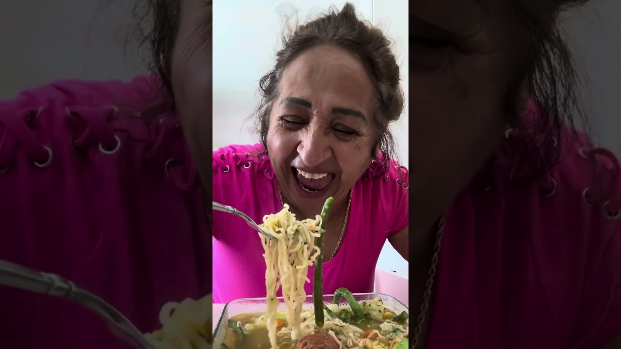 Una rica Maruchan hecha con mucho amor y muchos vegetales