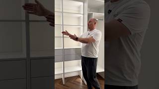 Гардеробная с подсветкой #мебельназаказ #мебель #шкафназаказ #современнаямебель #мебельподзаказ