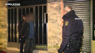 Un agente: "Le acabas de dar una patada en la cabeza" - Policías en Acción