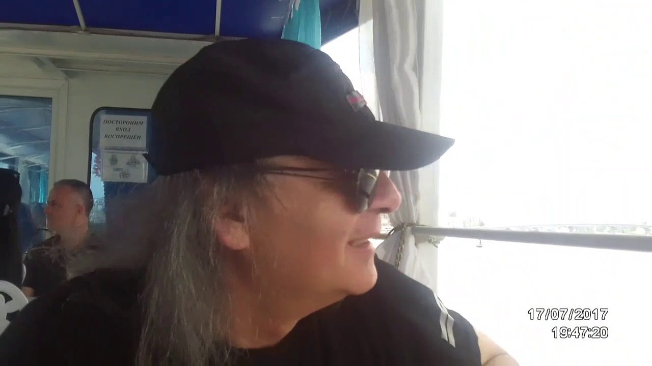 CLIP 100 - River Dniepar cruise in Kiev (Ukraine)