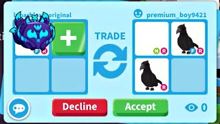 ‍⬛HURRAH! I GOT 2 CROWS + COOL NEON PET FOR MY VALUABLE PET! + GOT A NEON VELOCIRAPTOR! #adoptme