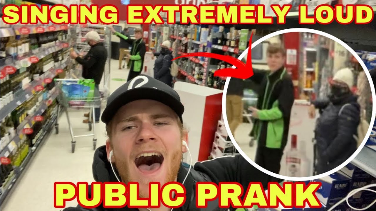 Singing EXTREMELY LOUD In Public!! (public prank)