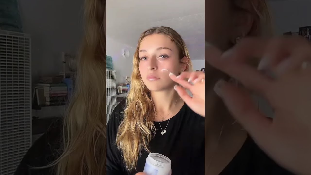 My beautiful sister is live TikTok and YouTue 208