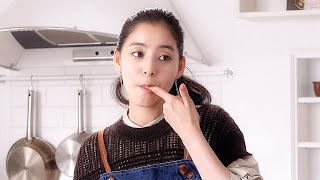 新木優子がエプロン姿でチョコをペロリと味見♪オリゴスマートお菓子作り動画