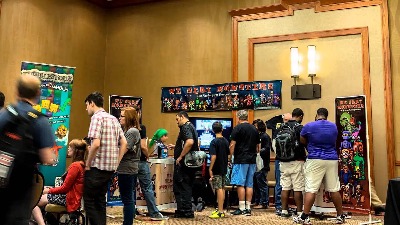 2014 Screw Attack Gaming Convention - Day 1 Time lapse