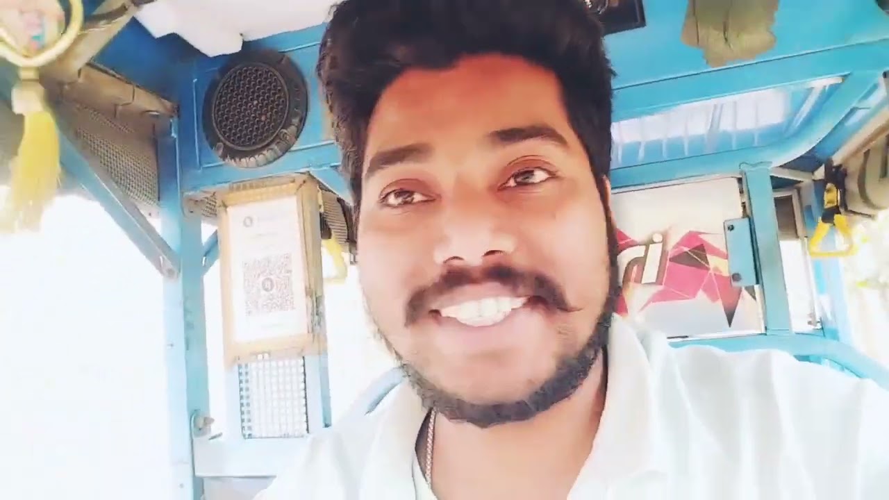 জঙ্গলের ভিতরে গ্রামের এক জায়গা